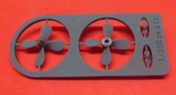 1/350Tandem propellers for Soviet submarines project 671 Rt and RTM (Victor II and III) (NS350001)