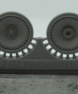 1/72 Wheels for Pz.V Panther, with 8 groups of 3 bolts
