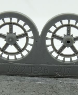 1/72 Idler wheel for T-26, early