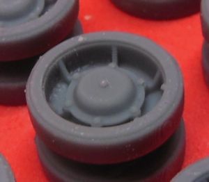 1/35  Return rollers for KV, LKZ prototypes and initial production  (35027)