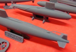 1/700 USS Skipjack class, with towed array sonar (N700151)