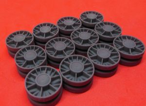 1/35  Wheels for KV, Cast reinforced, January 1942, type 1 with round hub  (35020)