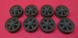1/35  Idler wheel for KV   (35036)