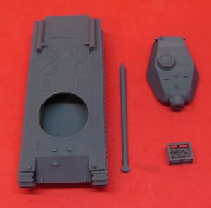 1/100 French Heavy Tank FCM 50t (TRV10001)