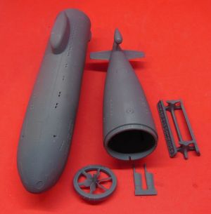 1/350 Soviet submarine project Project 945 Barrakuda (NATO name Sierra I) (N350054)