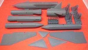 1/72  Soviet intercontinental cruise missile La-350 Burya, early (WEMR72010)
