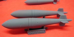 1/72  UK Bomb, Medium Capacity, 22,000 lb (Grand Slam) (WEMR72013)