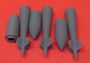 1/144 UK Bomb, Medium Capacity, 22,000 lb (Grand Slam) (AWE144005)