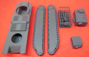 1/72 French Heavy Tank FCM F1 (TRV72025)