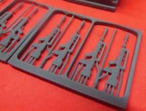 1/35 FAMAS F1 assault rifle with AC58 grenade (W35063)